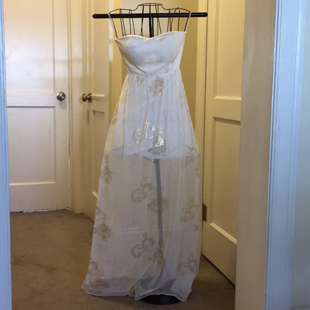 Jrs. Sleeveless semi formal/formal